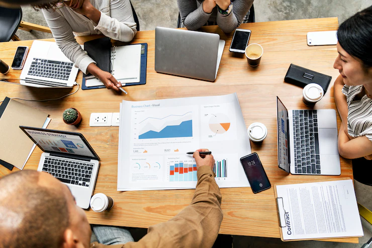 Why Facebook Is A Great Choice As An Advertising Platform group diverse people having business meeting 53876 25084 - Why Facebook Is A Great Choice As An Advertising Platform