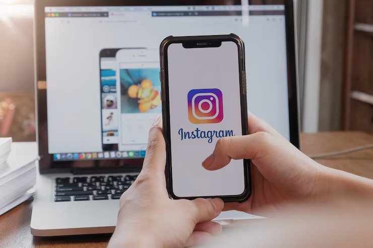 Instagram features - Breaking The 9-5 Mold: How Instagram Is Empowering Entrepreneurs To Make A Living On Their Own Terms
