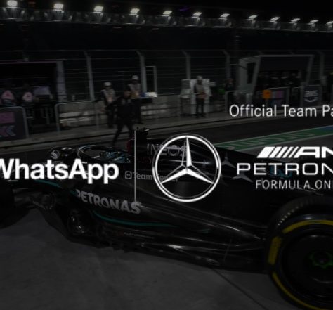 Whatsapp Mercedes F1 Team
