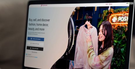 how to sell on Poshmark