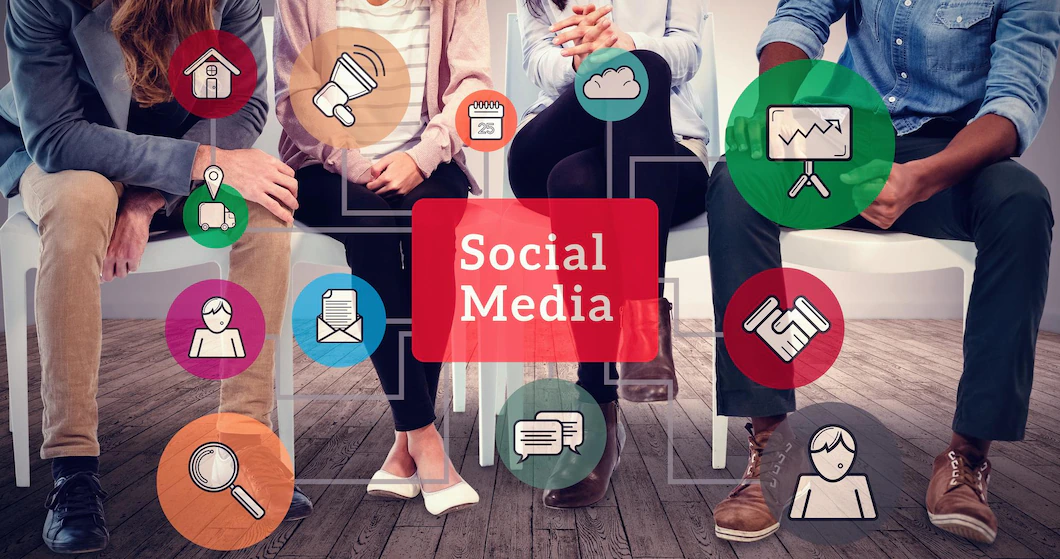Use social networks - SEO For Small Businesses: How To Improve Your Performance In 2024